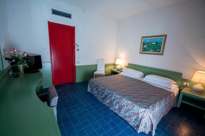 Marina Club 4* Baia Domizia