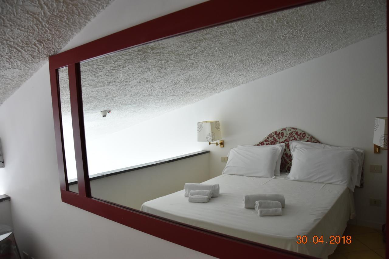 Hotel Marina Club